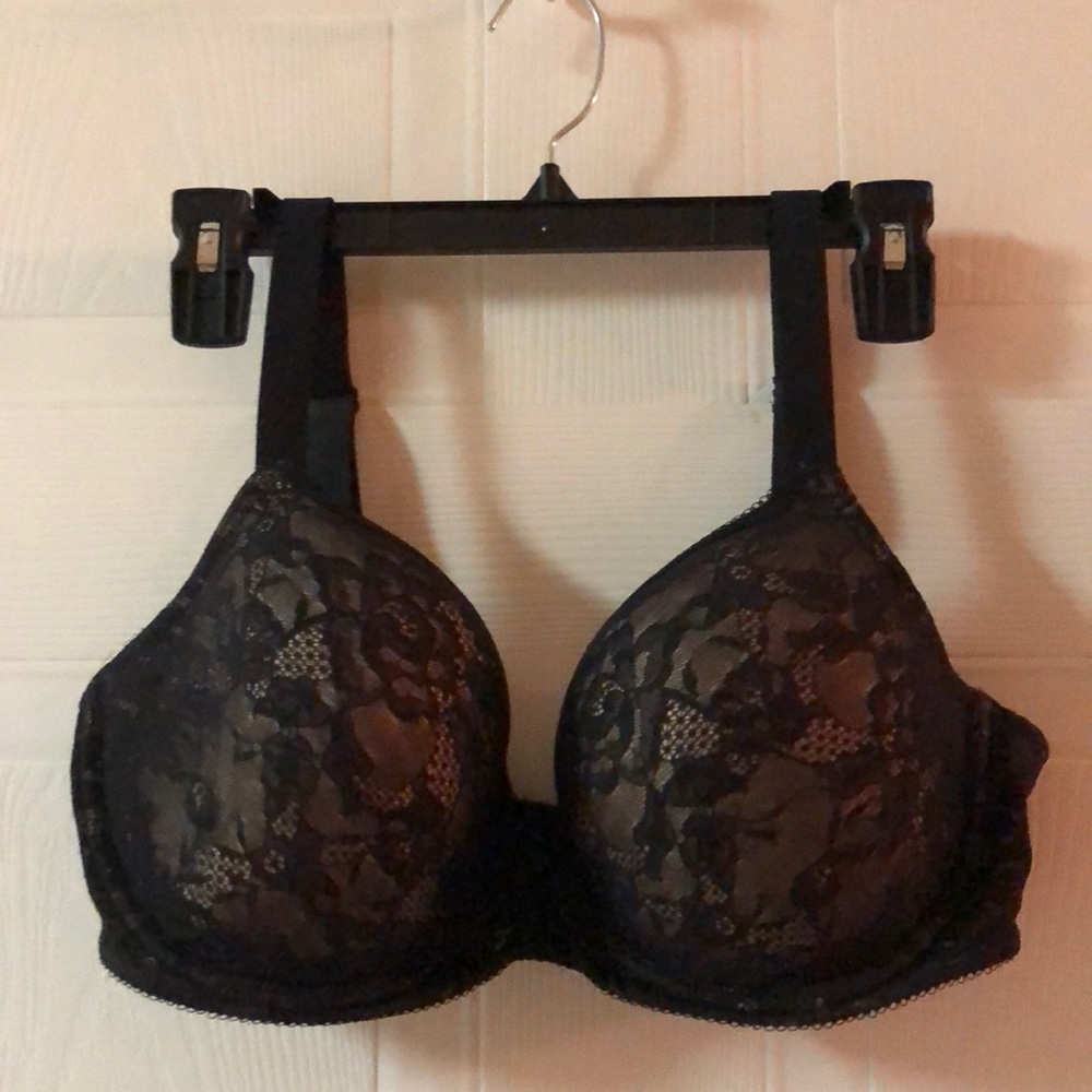 Wacoal black lace bra